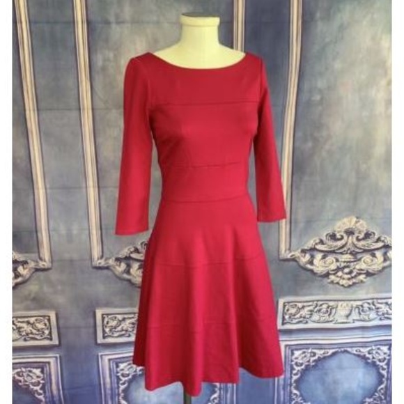 Banana Republic Dresses & Skirts - Valentine's Day!  Banana Republic 3/4 sleeve dress